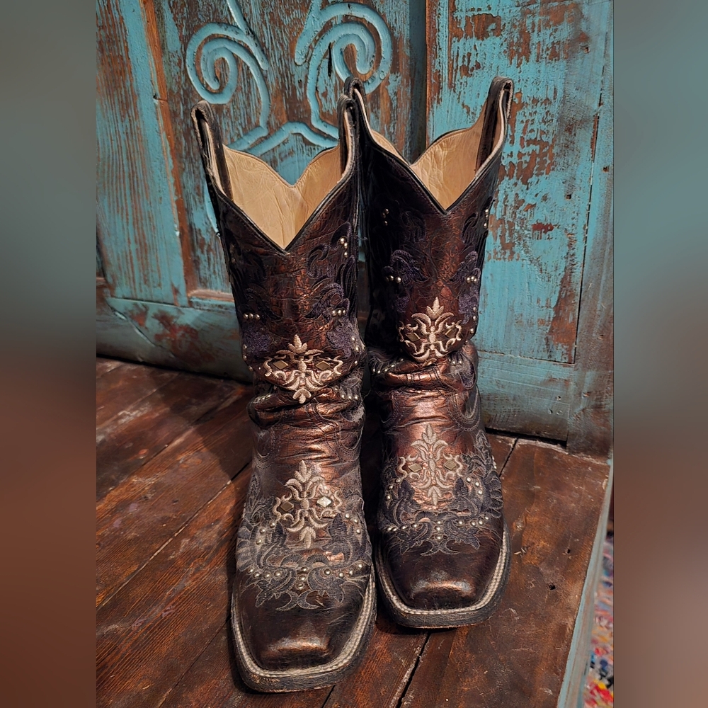 Women's CowGirl boots